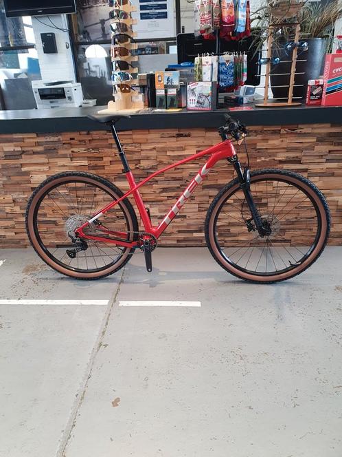 Trek procaliber 9.5 Full Carbon Nieuw nieuw, Fietsen en Brommers, Fietsen | Mountainbikes en ATB, Nieuw, Trek, 53 tot 57 cm, Hardtail