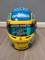 Gesigneerd: Fernando Alonso 1:2 helm Aston Martin., Verzamelen, Automerken, Motoren en Formule 1, Ophalen of Verzenden, Nieuw