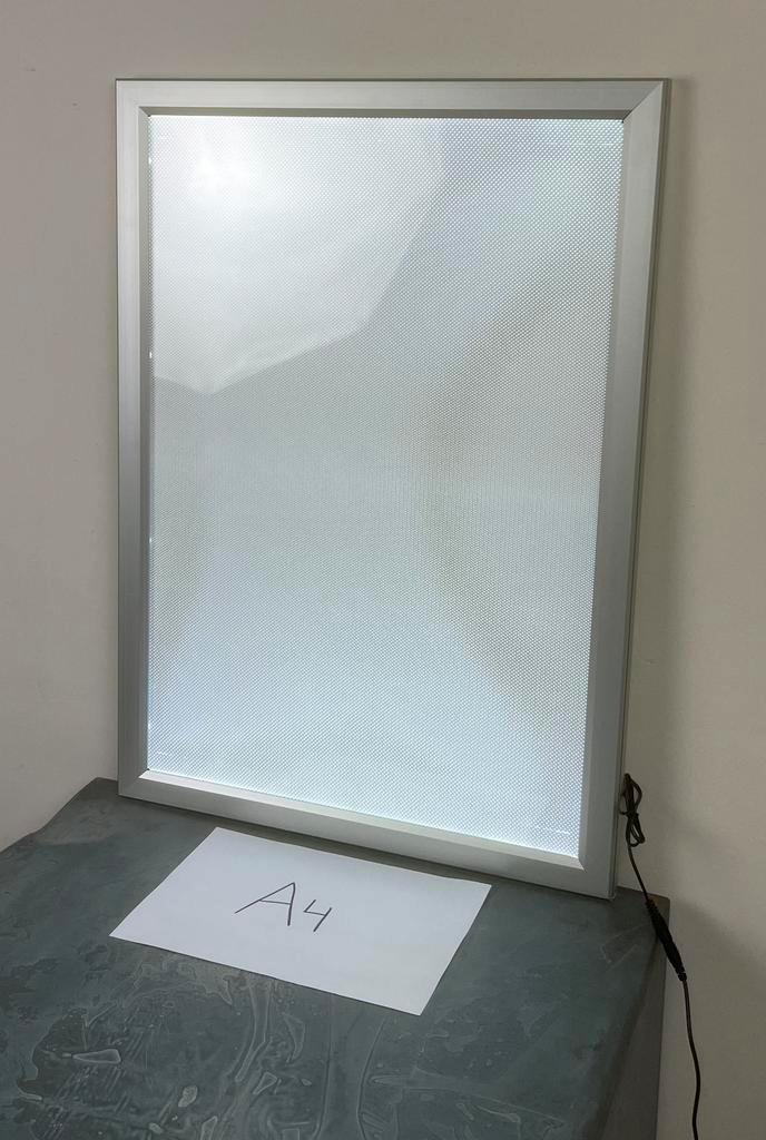 LED kliklijst (75,5 x 53,5 cm) – Nieuwstaat, Audio, Tv en Foto, Fotografie | Fotolijsten, Nieuw, Ophalen of Verzenden
