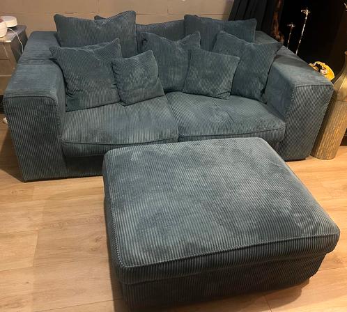 Ribstof bank blauw met poef, Huis en Inrichting, Banken | Bankstellen, Gebruikt, Ophalen