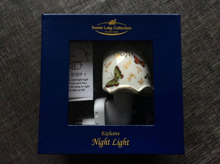 Nacht Lampje met Vlinders, Kinderen en Baby's, Kinderkamer | Inrichting en Decoratie, Zo goed als nieuw, Lamp, Ophalen