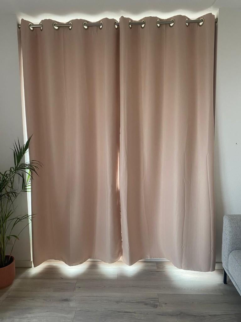 Complete set | 8 roze gordijnen verduisterend | 4 RVS roedes, Ophalen, Overige kleuren, 200 cm of meer, Zo goed als nieuw
