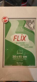 FLIX Fotolijst 30x45 cm - Nieuw in Verpakking, Ophalen of Verzenden, Nieuw