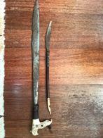 Mandau Borneo Kalimantan geen Keris, Antiek en Kunst, Ophalen of Verzenden