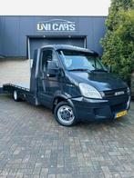 Iveco Daily Oprijwagen Auto Ambulance 3 Zits|Nieuwe APK, Auto's, Keurmerk '100% Onderhouden', Stof, Gebruikt, Iveco