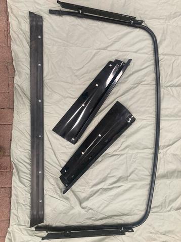 Soft top montage materiaal Defender td5 / td4 beschikbaar voor biedingen