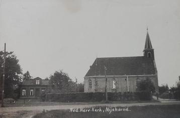 Fotokaart- Nijehorne- Ned.Herv.Kerk in 1940 beschikbaar voor biedingen
