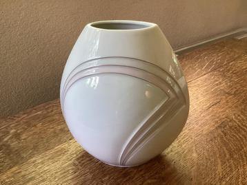 Vintage Vaas ‘AK Kaiser K.Nossek’Porselein West Germany.1970 beschikbaar voor biedingen