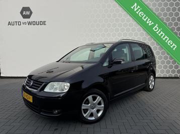 Volkswagen Touran 2.0-16V FSI Highline beschikbaar voor biedingen