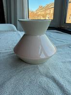 Kleine vaas fair trade, Huis en Inrichting, Woonaccessoires | Vazen, Overige kleuren, Ophalen of Verzenden, Minder dan 50 cm, Glas