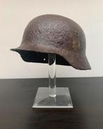 Duitse ww2 helm met decal, Verzamelen, Duitsland, Ophalen of Verzenden, Helm of Baret, Landmacht