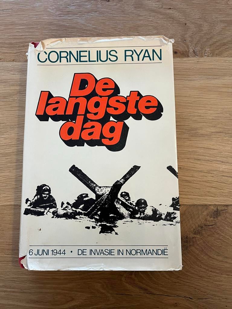 De Langste Dag - Cornelius Ryan, Boeken, Ophalen of Verzenden, Tweede Wereldoorlog, Gelezen