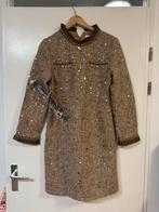 Glitter Jurk (M) NEW, Kleding | Dames, Jurken, Ophalen of Verzenden, Nieuw, Boven de knie
