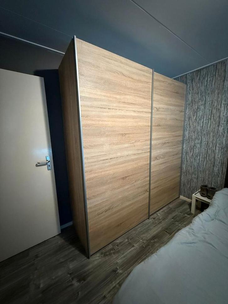 Ruime Slaapkamerkast met Schuifdeuren, Huis en Inrichting, Kasten | Kledingkasten, 200 cm of meer, 200 cm of meer, 50 tot 75 cm