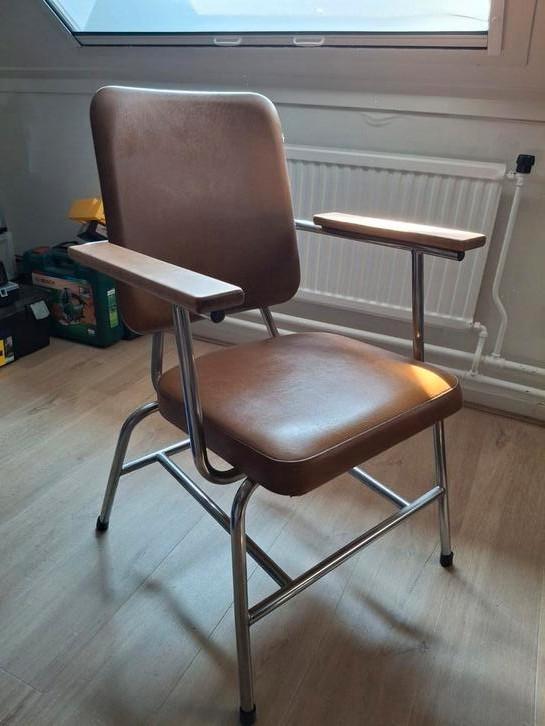 Vintage buisframe stoel met cognac skai leer. Perfecte staat, Huis en Inrichting, Stoelen, Gebruikt, Eén, Leer, Bruin, Ophalen