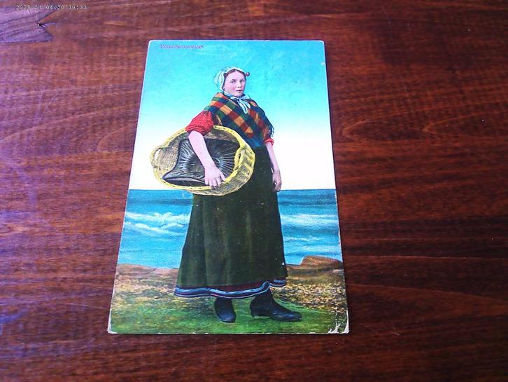 B33 - Vissersvrouw - Klederdracht - 1913 - Mooi/Oud, Verzamelen, Ansichtkaarten | Nederland, Voor 1920, Ophalen of Verzenden