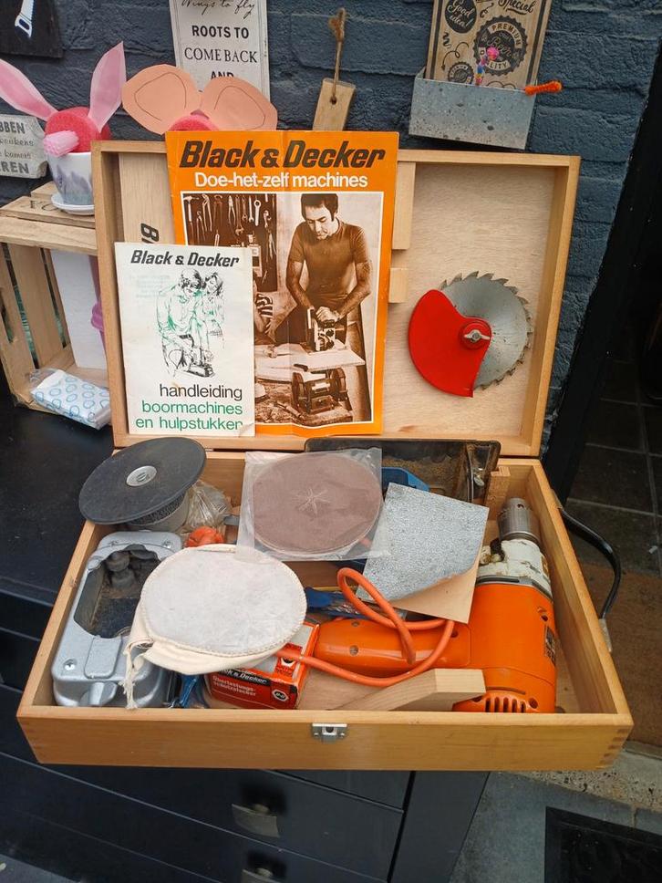 Vintage Black & Decker Boormachine Set in Koffer, Doe-het-zelf en Verbouw, Gereedschap | Boormachines, Gebruikt, Boormachine, Minder dan 400 watt