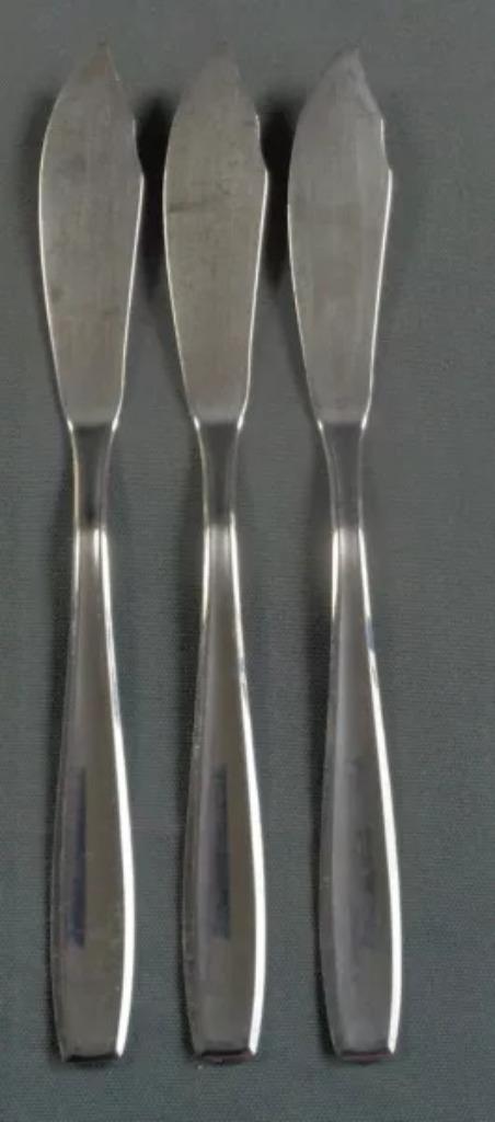SOLA DURBAN set 3 vismessen 20cm fish knives couteaux a pois, Huis en Inrichting, Keuken | Bestek, Zo goed als nieuw, Rvs of Chroom
