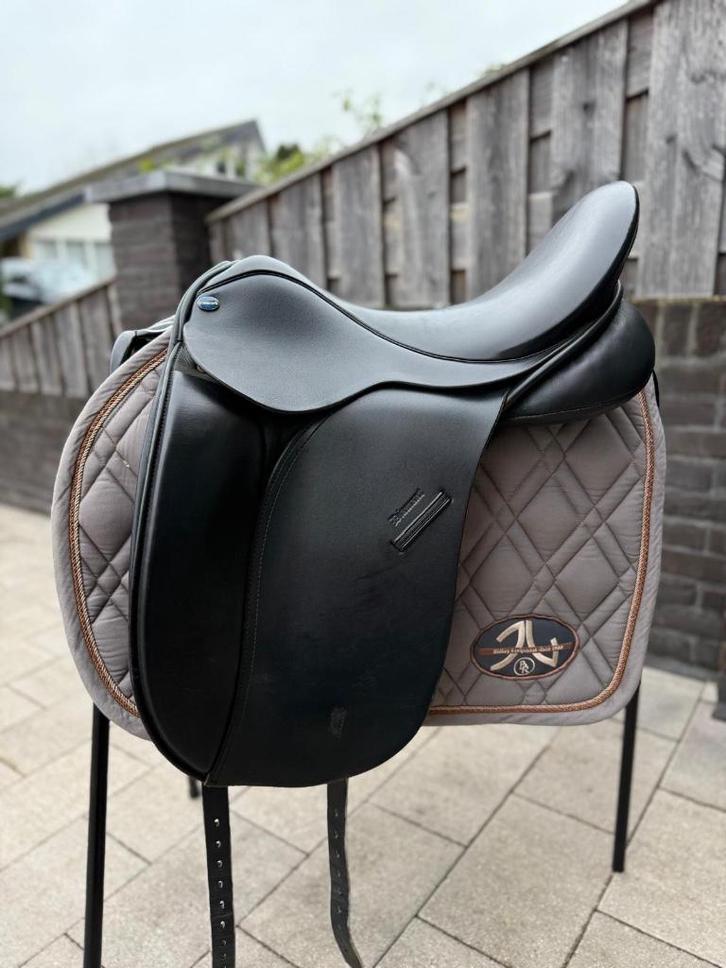 Euroriding diamant 17,5 inch fit 3, Dieren en Toebehoren, Paarden en Pony's | Zadels, Zo goed als nieuw, Dressuur, Ophalen