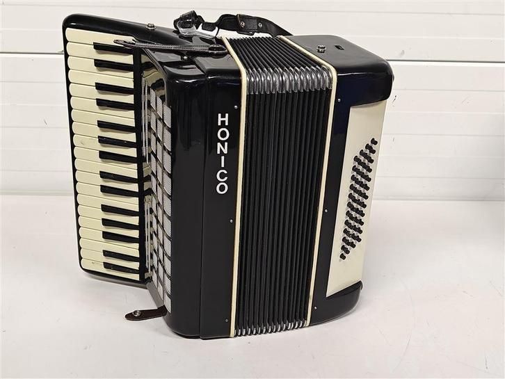 A6806 Honico Accordeon, Muziek en Instrumenten, Accordeons, Gebruikt, 120-bas, Overige merken, Ophalen of Verzenden