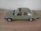 Mercedes 240 D Revell, Hobby en Vrije tijd, Modelauto's | 1:18, Ophalen of Verzenden, Zo goed als nieuw, Auto, Revell