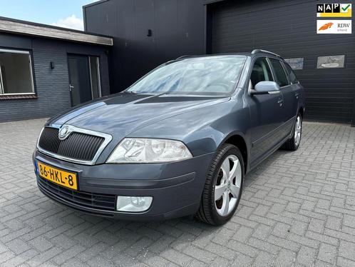 Skoda Octavia Combi 1.6 FSI TOUR BJ09 AIRCO LMV, Auto's, Skoda, Bedrijf, Te koop, Octavia, ABS, Airbags, Airconditioning, Boordcomputer