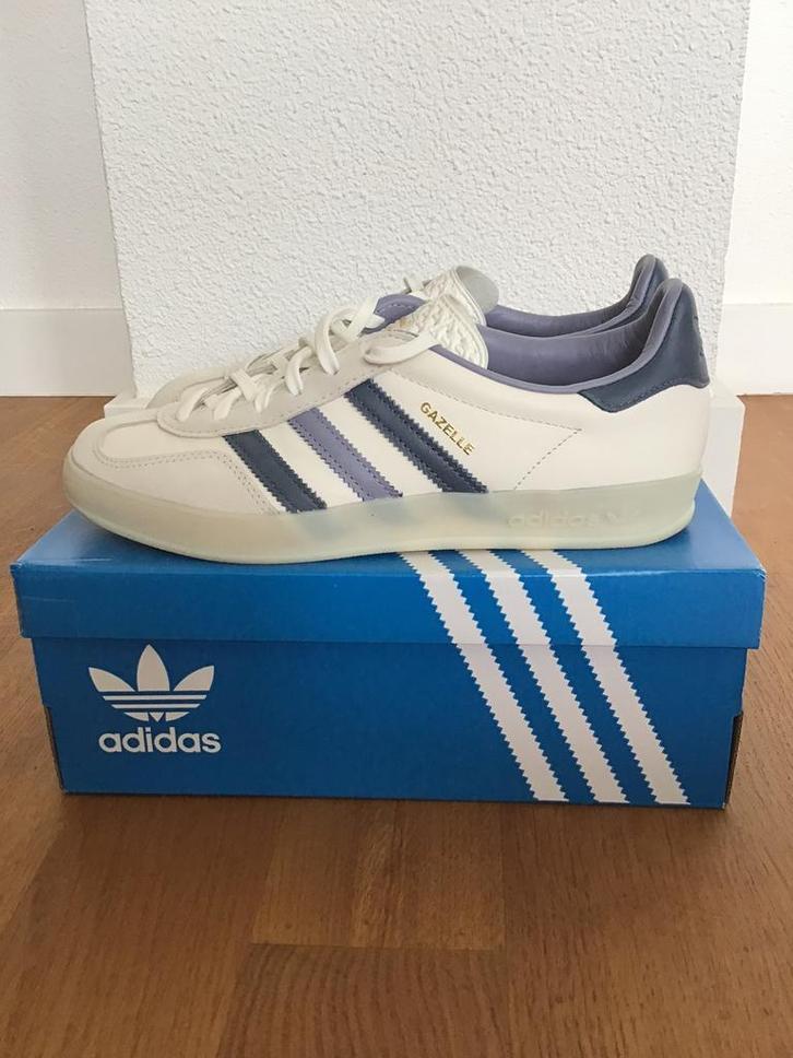 Adidas gazelle indoor sneakers white/preloved ink, mt 39 1/3, Kleding | Dames, Schoenen, Zo goed als nieuw, Ophalen