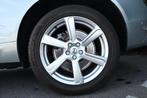 Volvo XC60 2.0 T8 Twin Engine AWD Momentum | Schuif/kantelda, 12 maanden, Gebruikt, Euro 6, 2039 kg