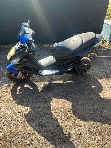 Tgb bullet scooter beschikbaar voor biedingen