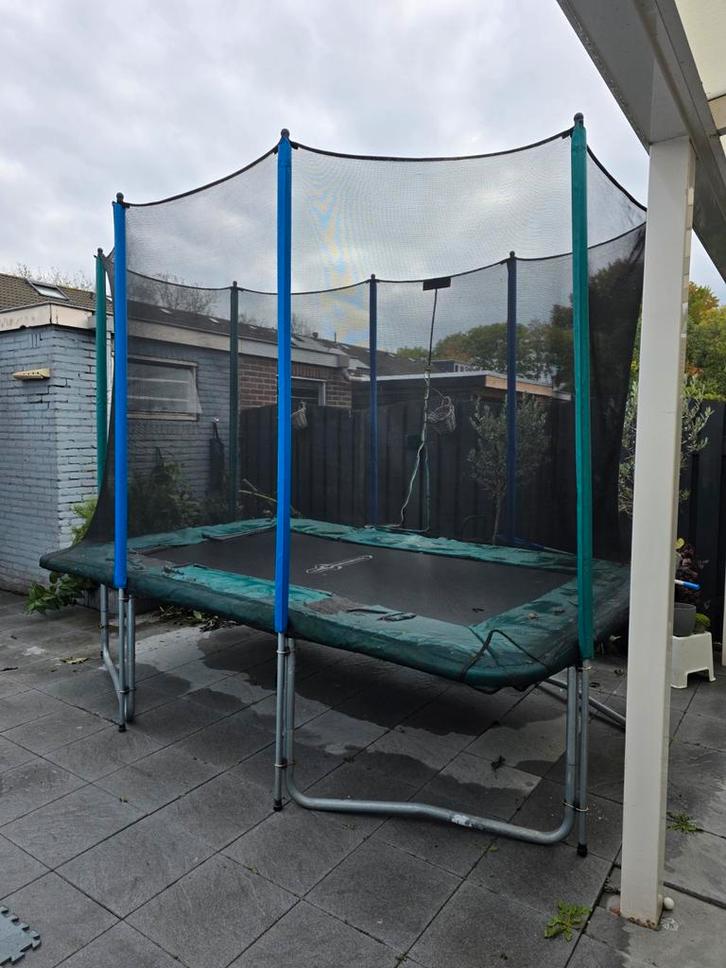 Gebruikte trampoline 3x2m, Kinderen en Baby's, Speelgoed | Buiten | Trampolines, Gebruikt, Ophalen of Verzenden