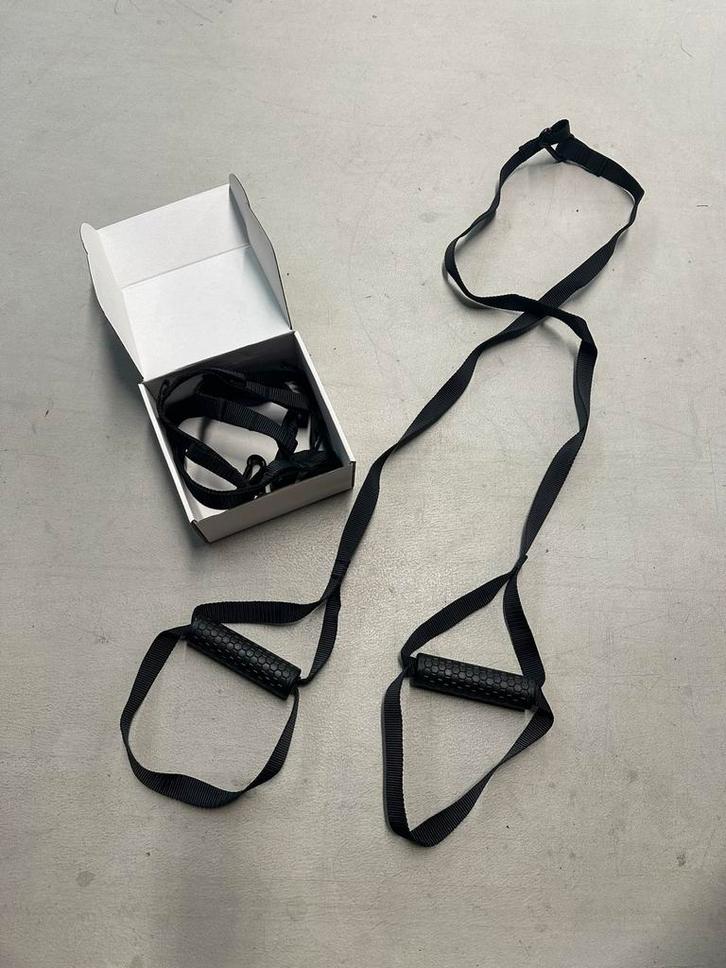 Suspension trainer voor een workout. Nieuw in doos!, Sport en Fitness, Fitnessmaterialen, Nieuw, Armen, Benen, Borst, Buik, Rug