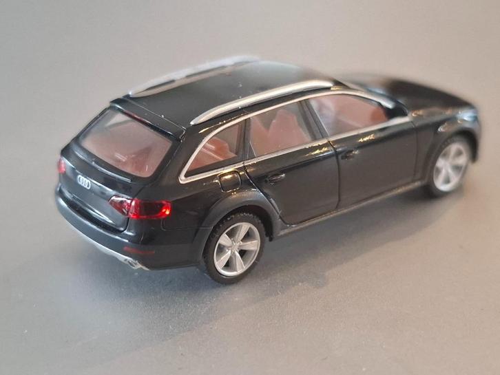 1:87 Audi A4 Avant zwart in OVP Herpa € 8,5, Hobby en Vrije tijd, Modelauto's | 1:87, Zo goed als nieuw, Auto, Herpa, Verzenden