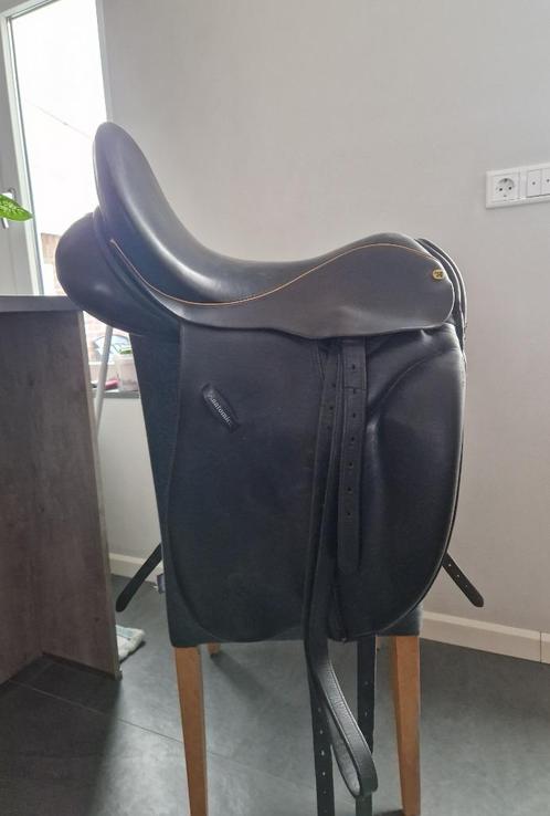 Anatomica dressuurzadel, Dieren en Toebehoren, Paarden en Pony's | Zadels, Gebruikt, Dressuur, Ophalen of Verzenden