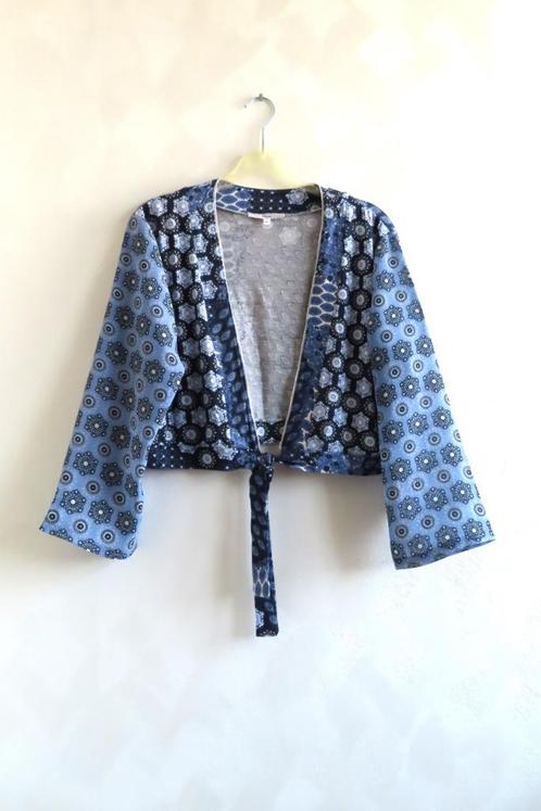 Bolero Vestje Blauw Miss Etam mt XL (4578), Kleding | Dames, Truien en Vesten, Nieuw, Maat 46/48 (XL) of groter, Blauw, Ophalen of Verzenden