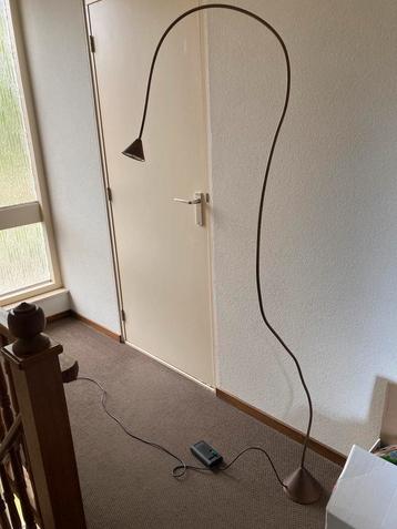Relco design koperen staande lamp gemaakt in Italie beschikbaar voor biedingen
