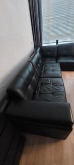 Zwarte hoekbank - Ruim en comfortabel!, Huis en Inrichting, Banken | Bankstellen, Ophalen, Overige materialen, Gebruikt, 100 tot 125 cm