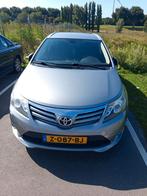 Toyota Avensis 2.2 D-4d Wagon AUT 2012 Grijs, Euro 5, Avensis, Zwart, 4 cilinders