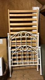 Peuterbed meisje, Kinderen en Baby's, Kinderkamer | Bedden, Ophalen, Zo goed als nieuw, 140 tot 160 cm, 70 tot 85 cm