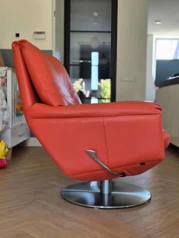 Leolux fauteuil / poef in nieuwstaat beschikbaar voor biedingen