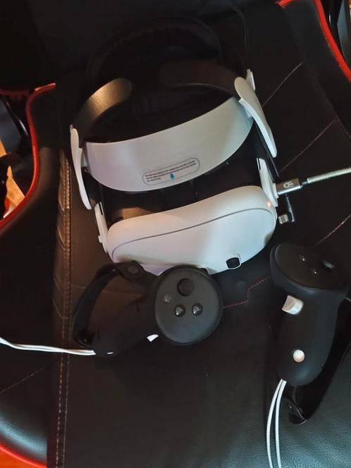 Meta quest 3 128gb + accesoires, Spelcomputers en Games, Virtual Reality, Zo goed als nieuw, Overige platformen, Ophalen of Verzenden