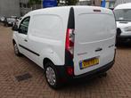 Renault Kangoo 1.5 Blue dCi 80 PK 6 Versnellingen, Auto's, Bestelauto's, Voorwielaandrijving, Stof, Gebruikt, 4 cilinders