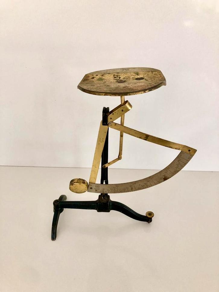 Antieke brievenweger messing P.J. Maul voor Concav 20’s, Antiek en Kunst, Antiek | Kantoor en Zakelijk, Ophalen of Verzenden