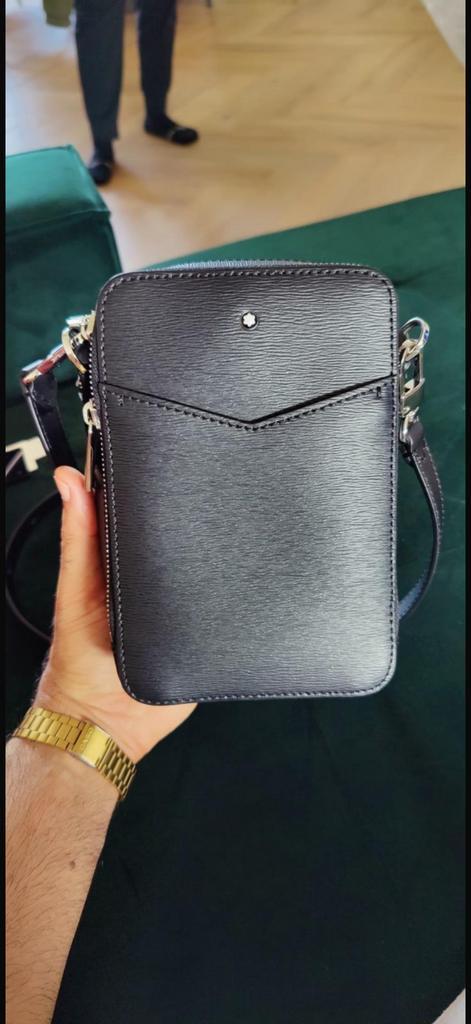 Montblanc Meisterstück Crossbody Messenger Bag, Sieraden, Tassen en Uiterlijk, Tassen | Schoudertassen, Zo goed als nieuw, Zwart