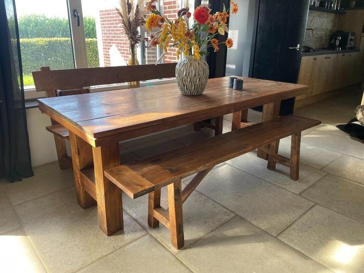 Prachtige teakhouten eettafel met 2 banken (Unieke prijs), Huis en Inrichting, Complete eetkamers, Gebruikt, 4 tot 6 stoelen, Ophalen