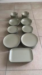Ikea serviesset - Zo goed als nieuw!, Huis en Inrichting, Keuken | Servies, Ophalen, Zo goed als nieuw, Bord(en), Overige stijlen