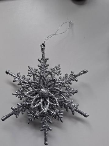 Kersthanger voor in de kerstboom beschikbaar voor biedingen