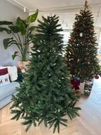 Prachtige kunst kerstboom Triumph Romagne 215cm hg x140cm br, Diversen, Kerst, Ophalen, Zo goed als nieuw