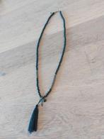 Lange kralen ketting - zwart en grijs - met kwastje, Ophalen of Verzenden, Zo goed als nieuw, Zwart, Overige materialen