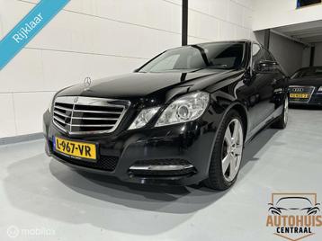 Mercedes E-klasse E500 E550 Elegance 4-Matic*Keyless*trekhaa beschikbaar voor biedingen
