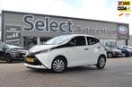 Toyota Aygo 1.0 VVT-i x-fun|CRUISE|AIRCO|BLUETOOTH|ONDERHBOE, Voorwielaandrijving, Gebruikt, Euro 6, 4 stoelen